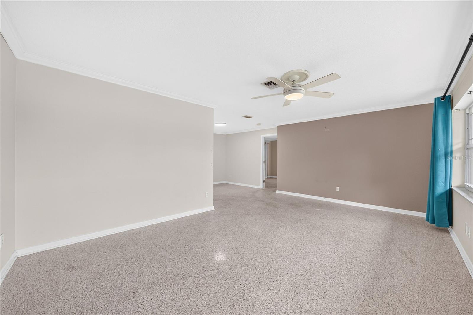 2332 SHERBROOKE ROAD