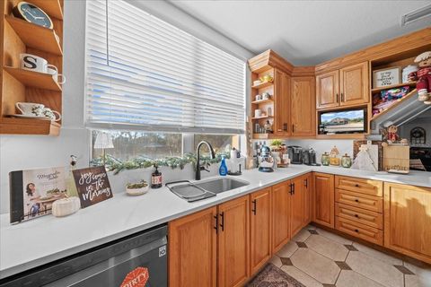 Tiny photo for 434 SW 14th Street #A, Ocala, FL 34471 (MLS # OM715020)