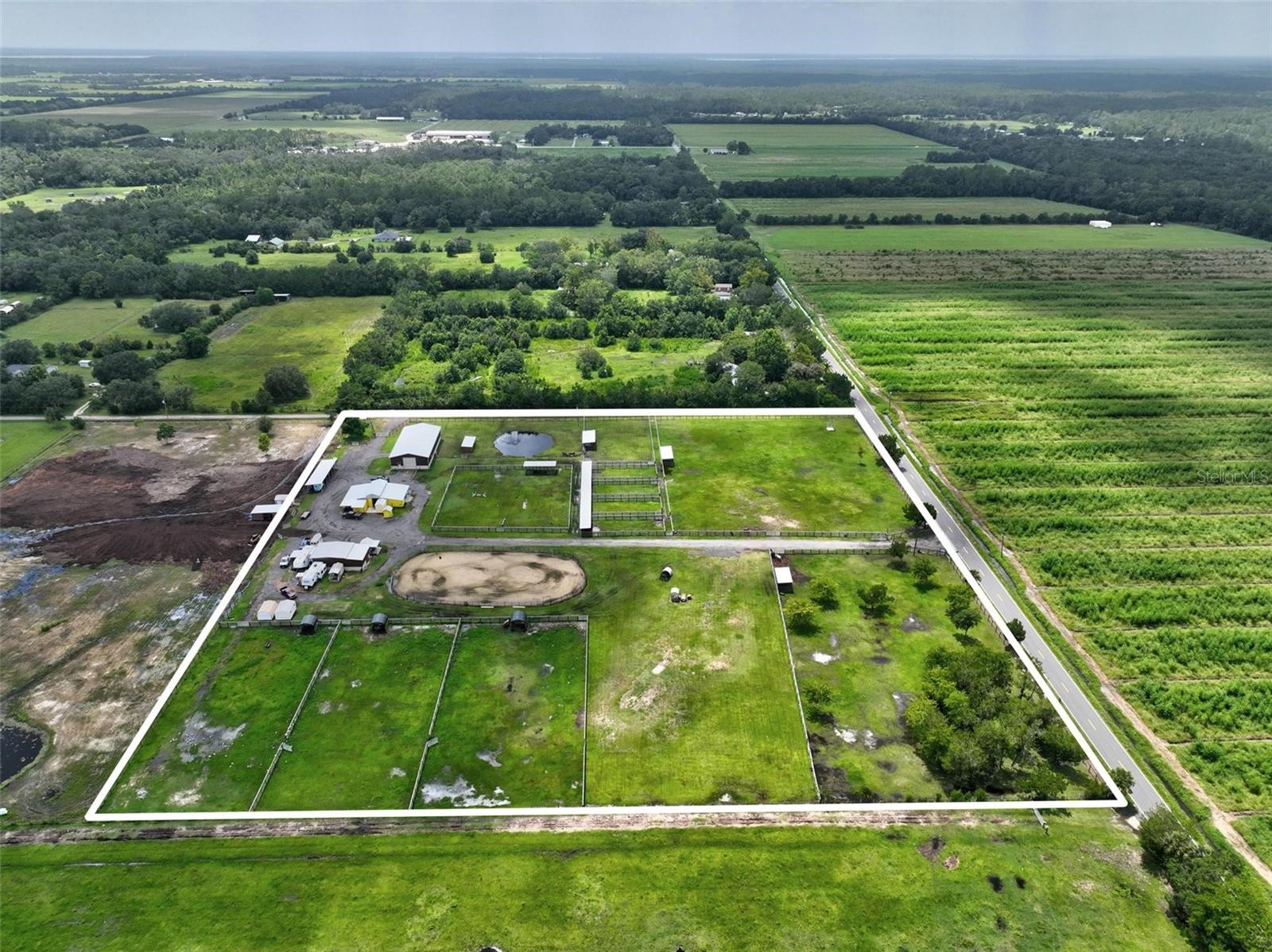 596 E COUNTY ROAD 90