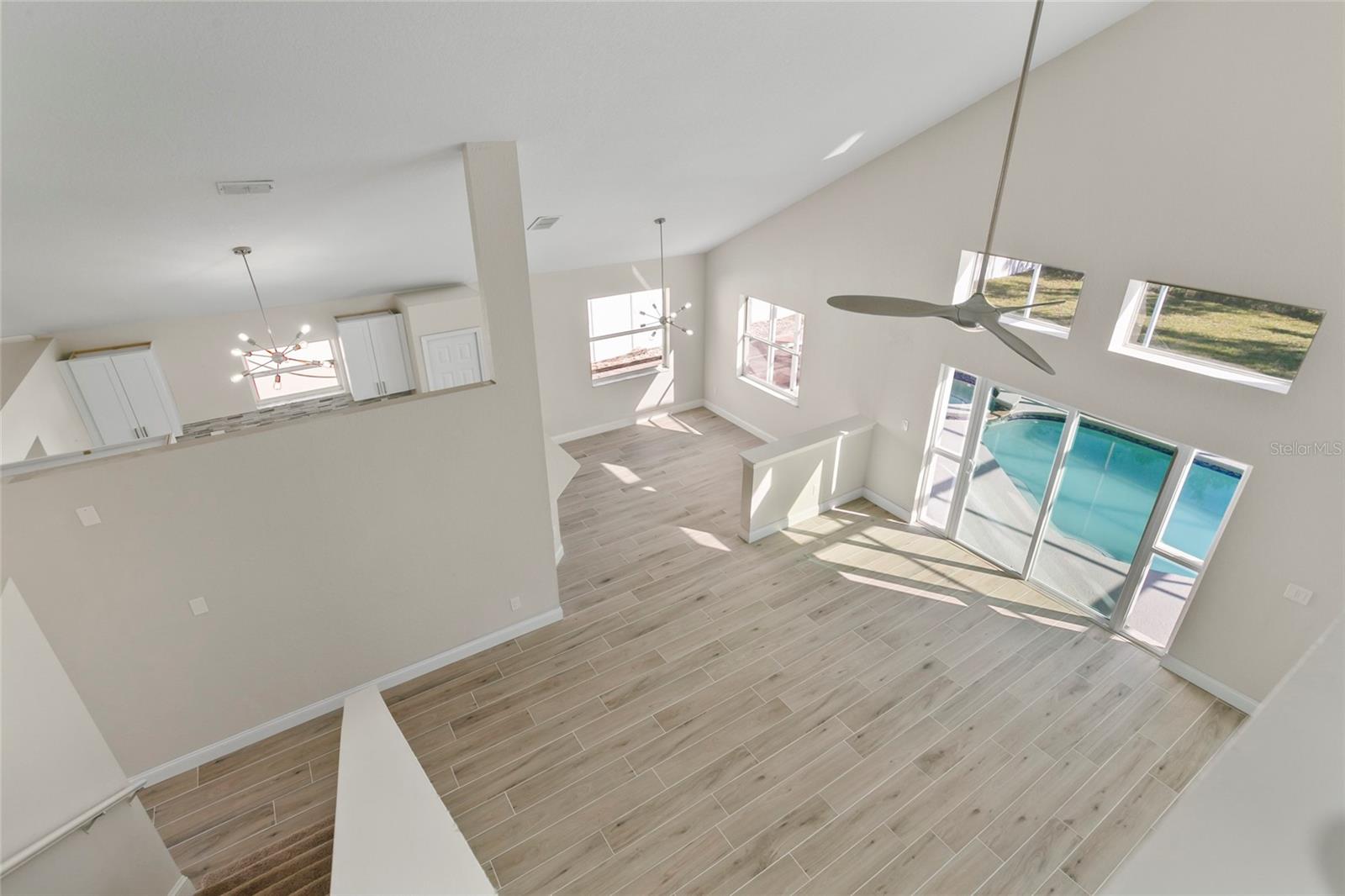 PINEWOOD COUNTRY ESTATES - Residential Lease