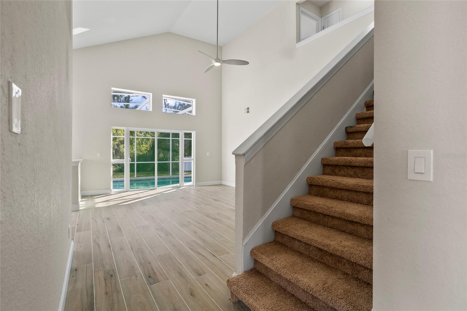 PINEWOOD COUNTRY ESTATES - Residential Lease