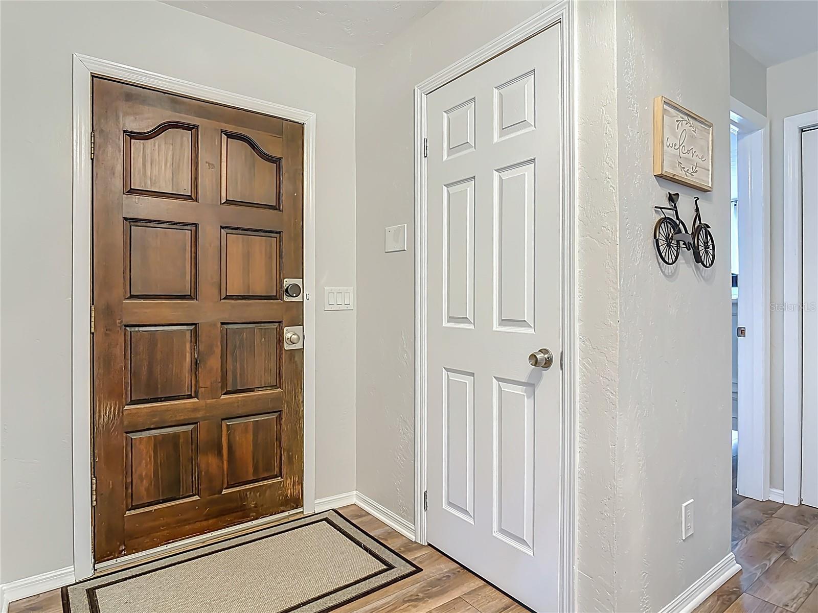 LIGHTHOUSE SHORES - Residential