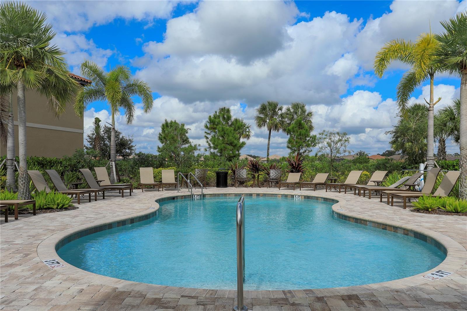ESPLANADE LAKEWOOD RANCH - Residential Lease