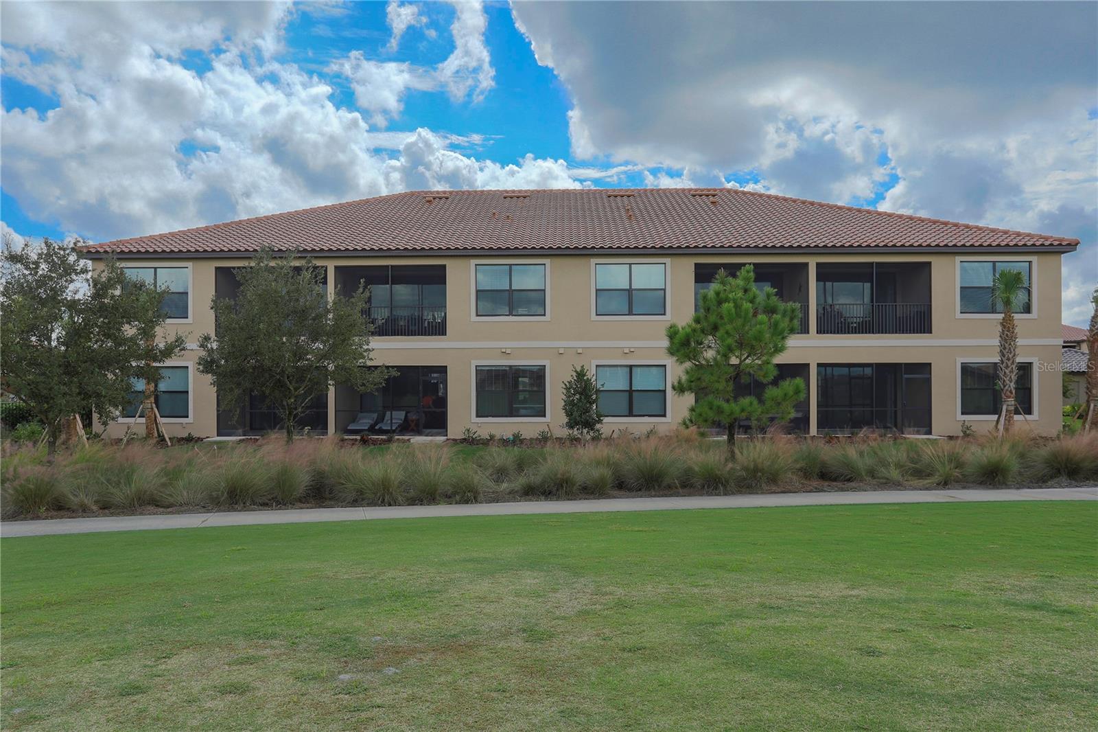 ESPLANADE LAKEWOOD RANCH - Residential Lease