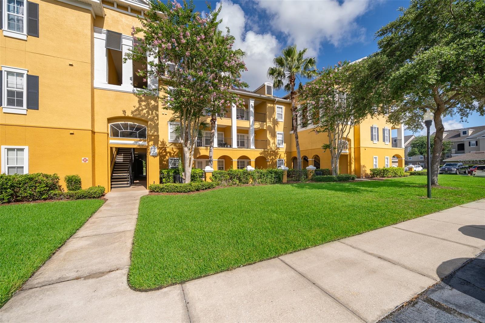 MOSAIC/MILLENIA - Residential Lease