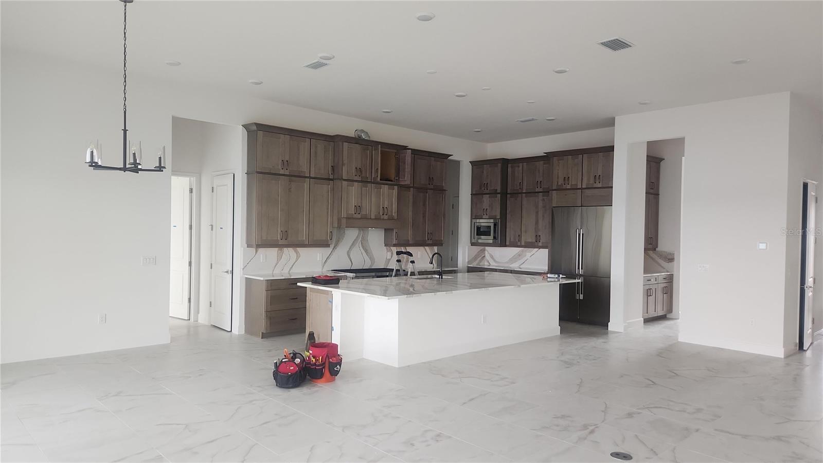 14168 LARKSPUR LAKE DRIVE