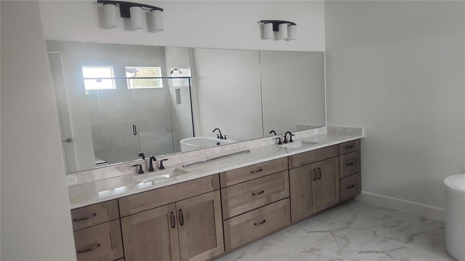 14168 LARKSPUR LAKE DRIVE