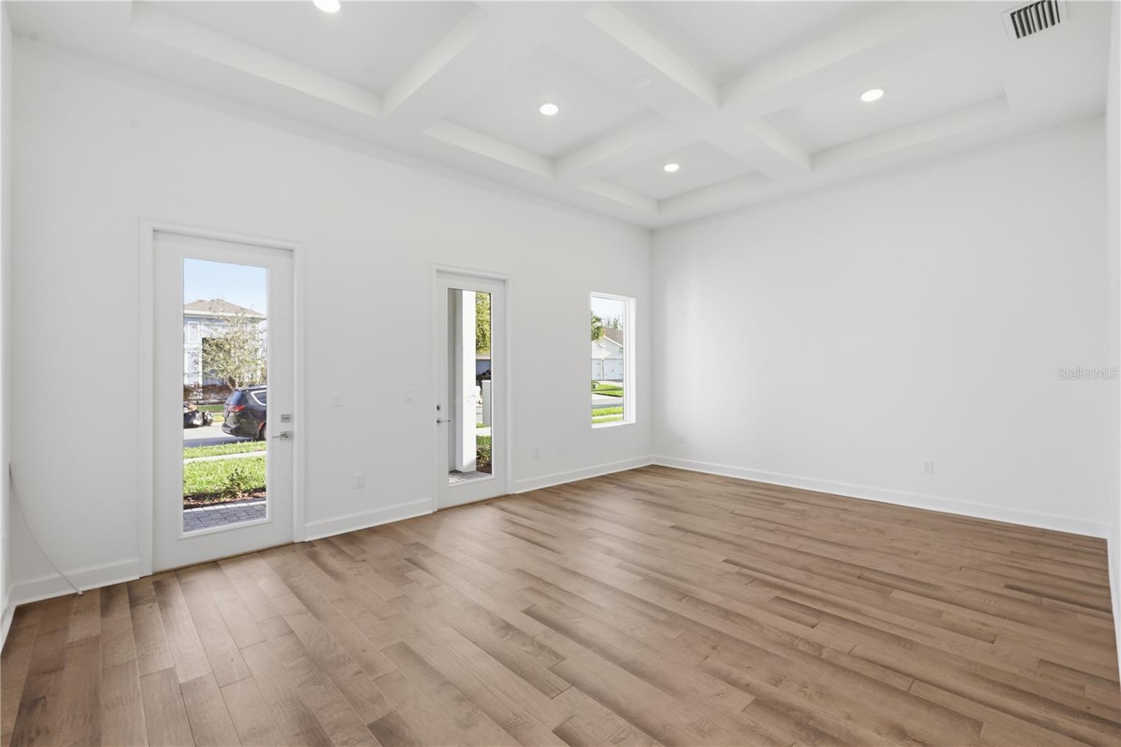 SHOREFRONT COVE - Residential