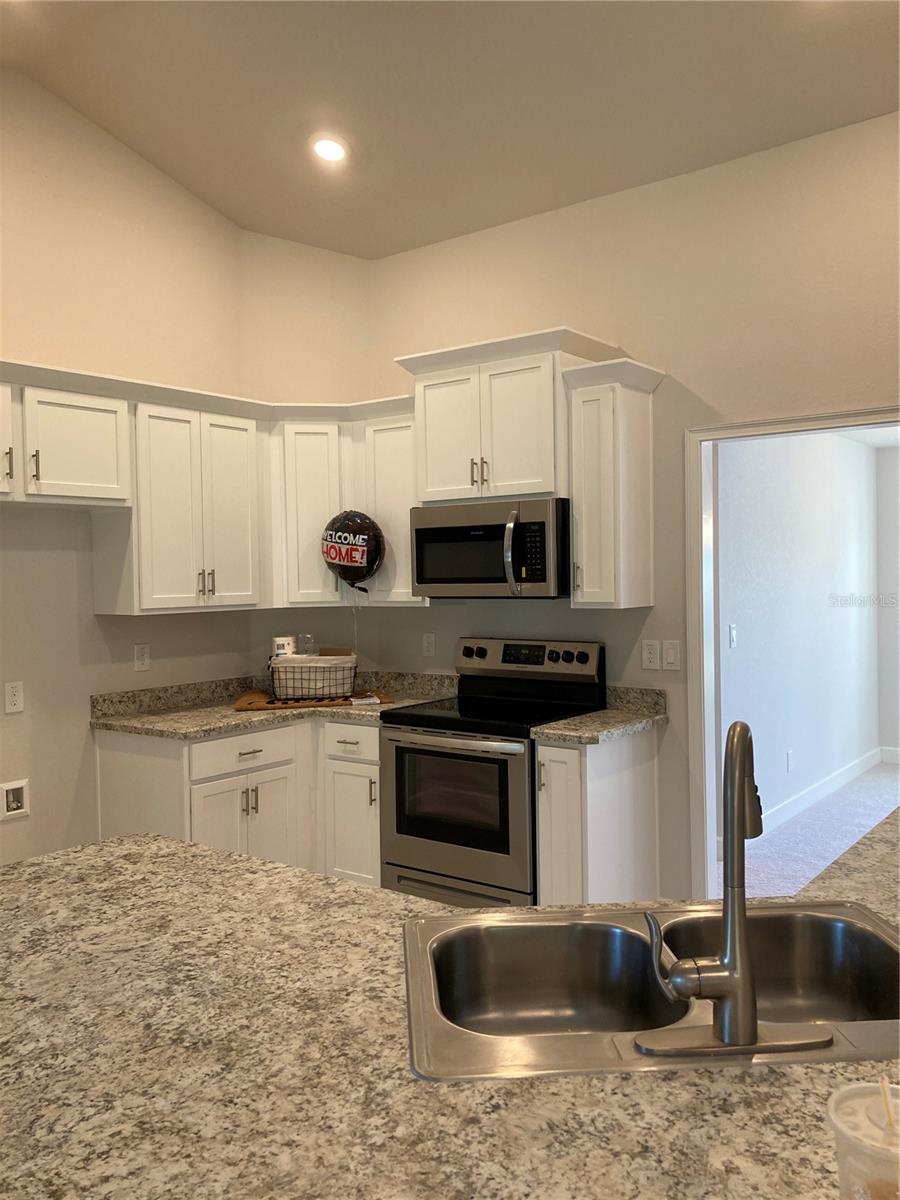 SILVER SPGS SHORES UN 18 - Residential