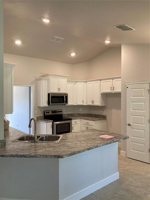 Tiny photo for 8 Dogwood Drive Trail, Ocala, FL 34472 (MLS # OM715060)