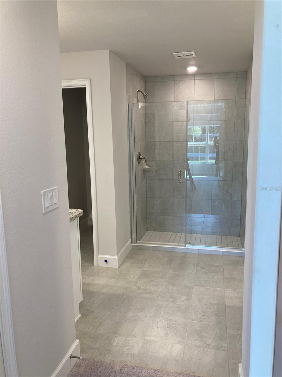 SILVER SPGS SHORES UN 18 - Residential