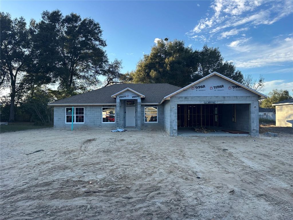 Photo of 8 Dogwood Drive Trail, Ocala, FL 34472 (MLS # OM715060)
