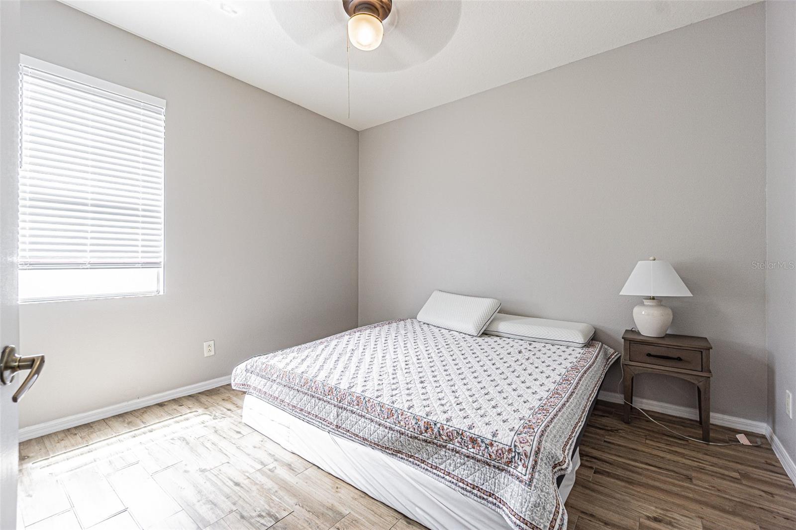 HIDDEN OAKS AT TEMPLE TERRACE - Residential