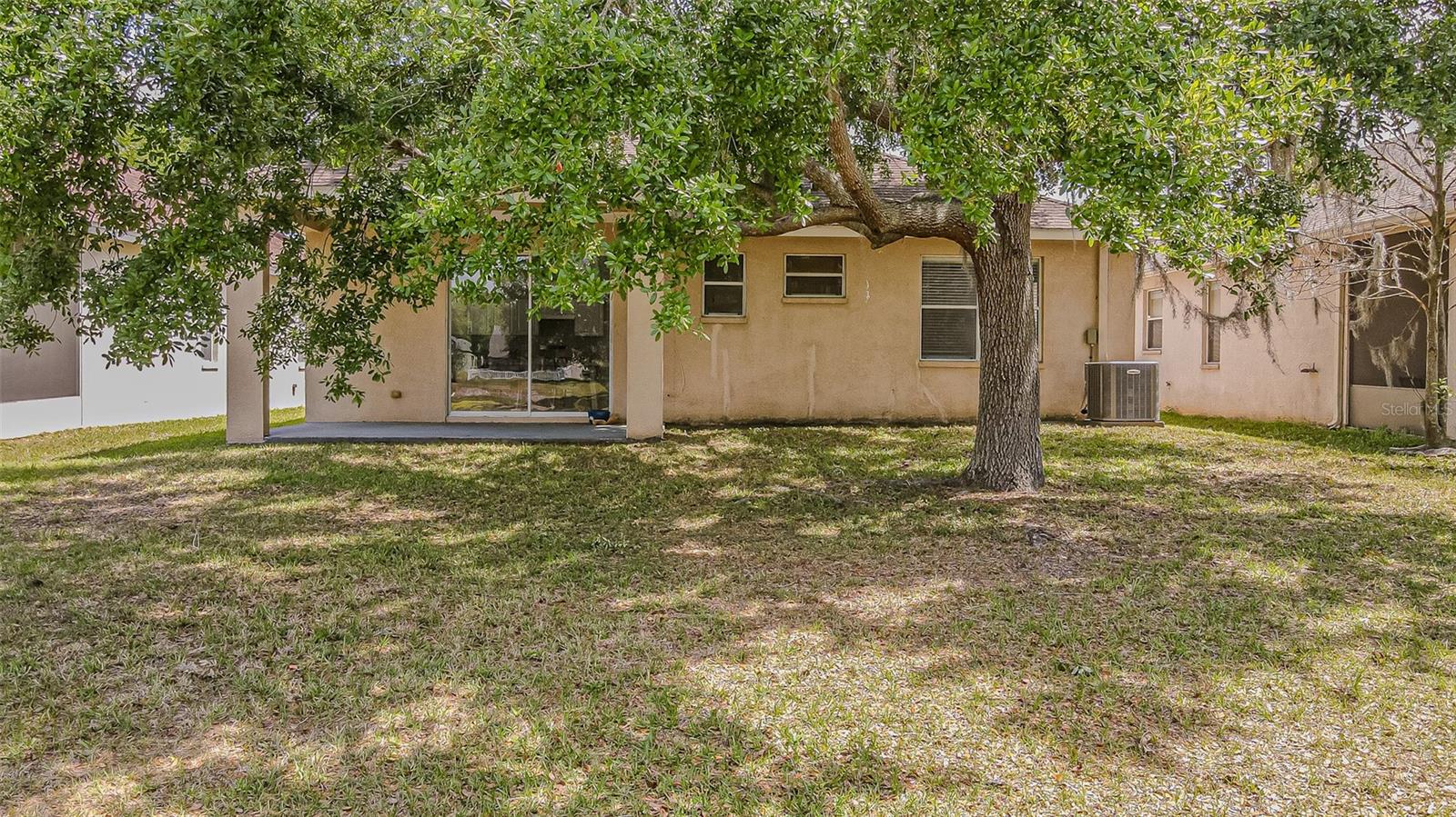 HIDDEN OAKS AT TEMPLE TERRACE - Residential
