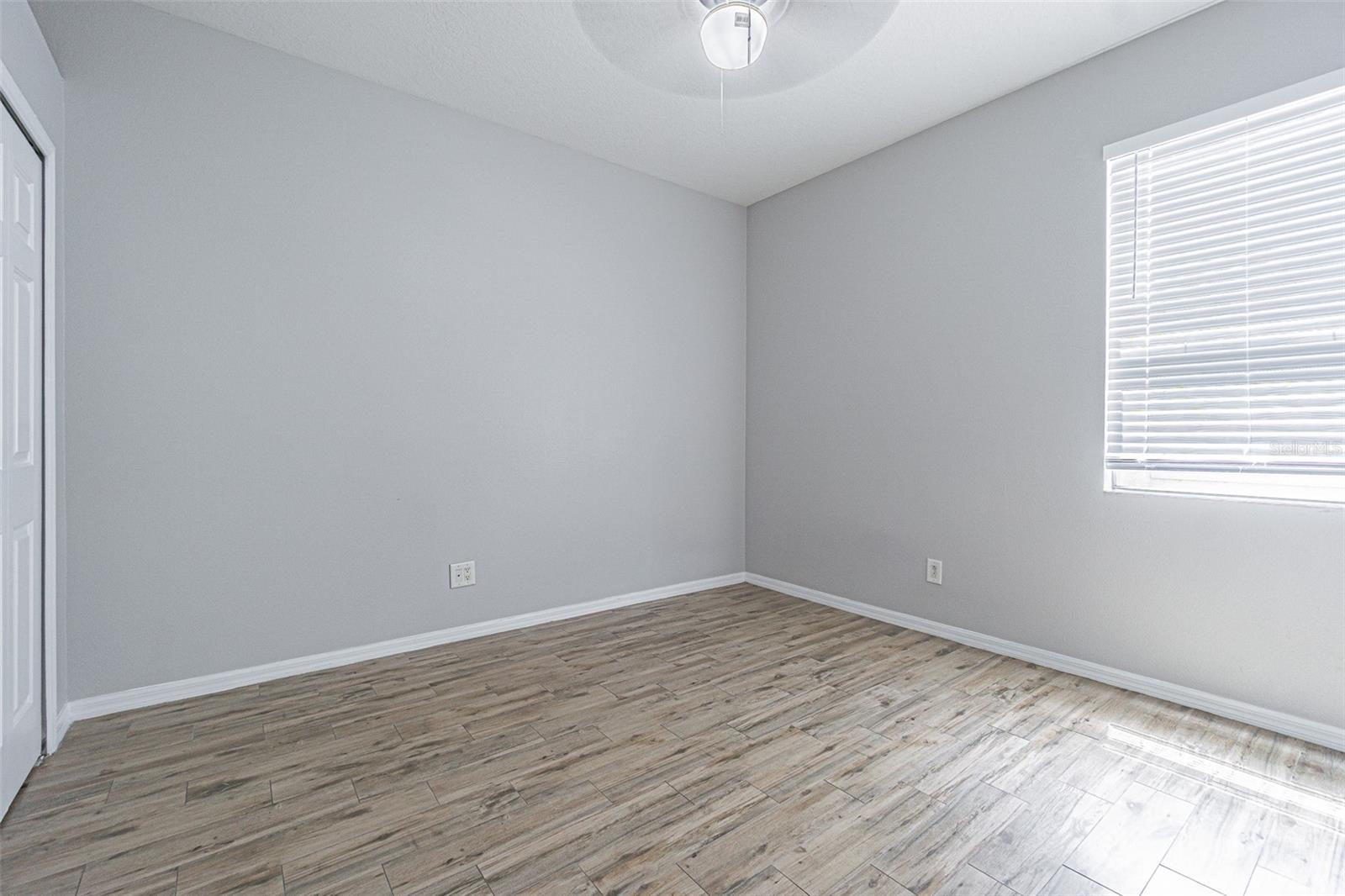 HIDDEN OAKS AT TEMPLE TERRACE - Residential