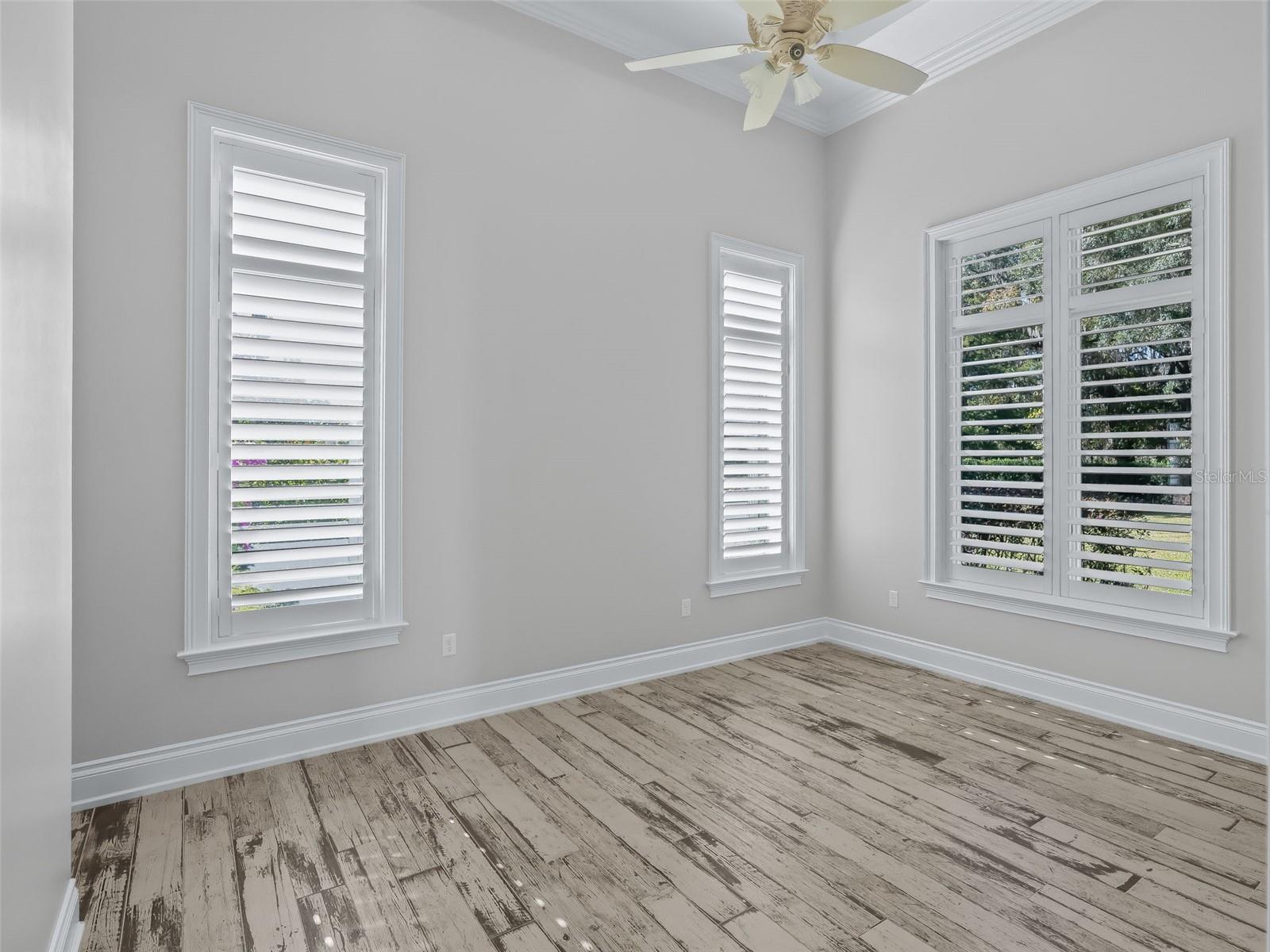 GOLDEN OCALA UN #ONE - Residential