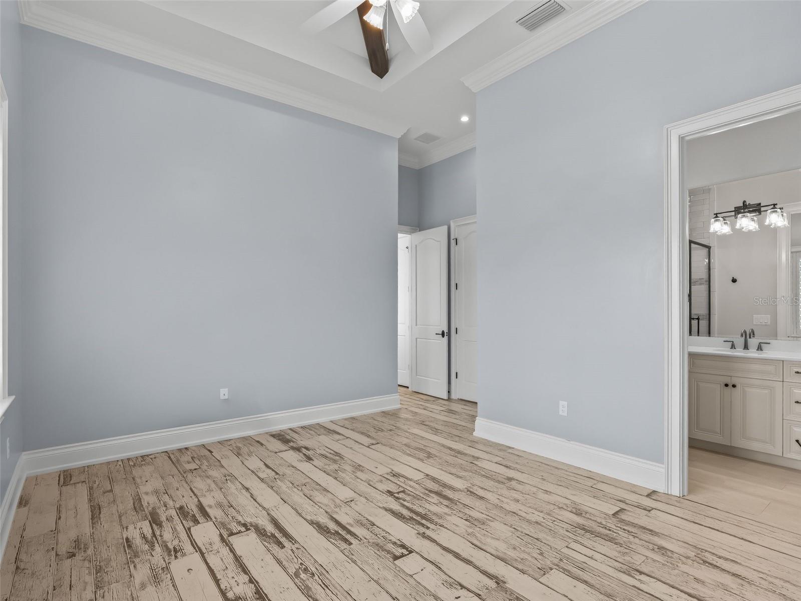 GOLDEN OCALA UN #ONE - Residential