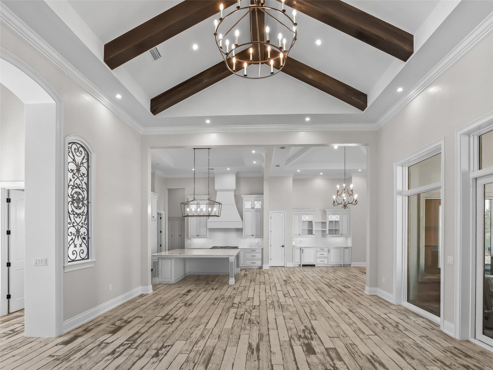 GOLDEN OCALA UN #ONE - Residential