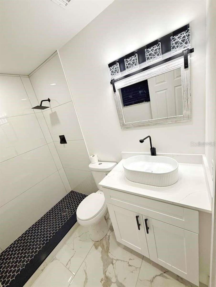 PORT MALABAR COUNTRY CLUB UNIT 07 - Residential Lease