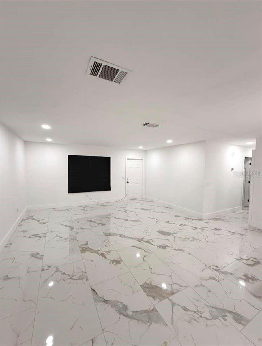 PORT MALABAR COUNTRY CLUB UNIT 07 - Residential Lease