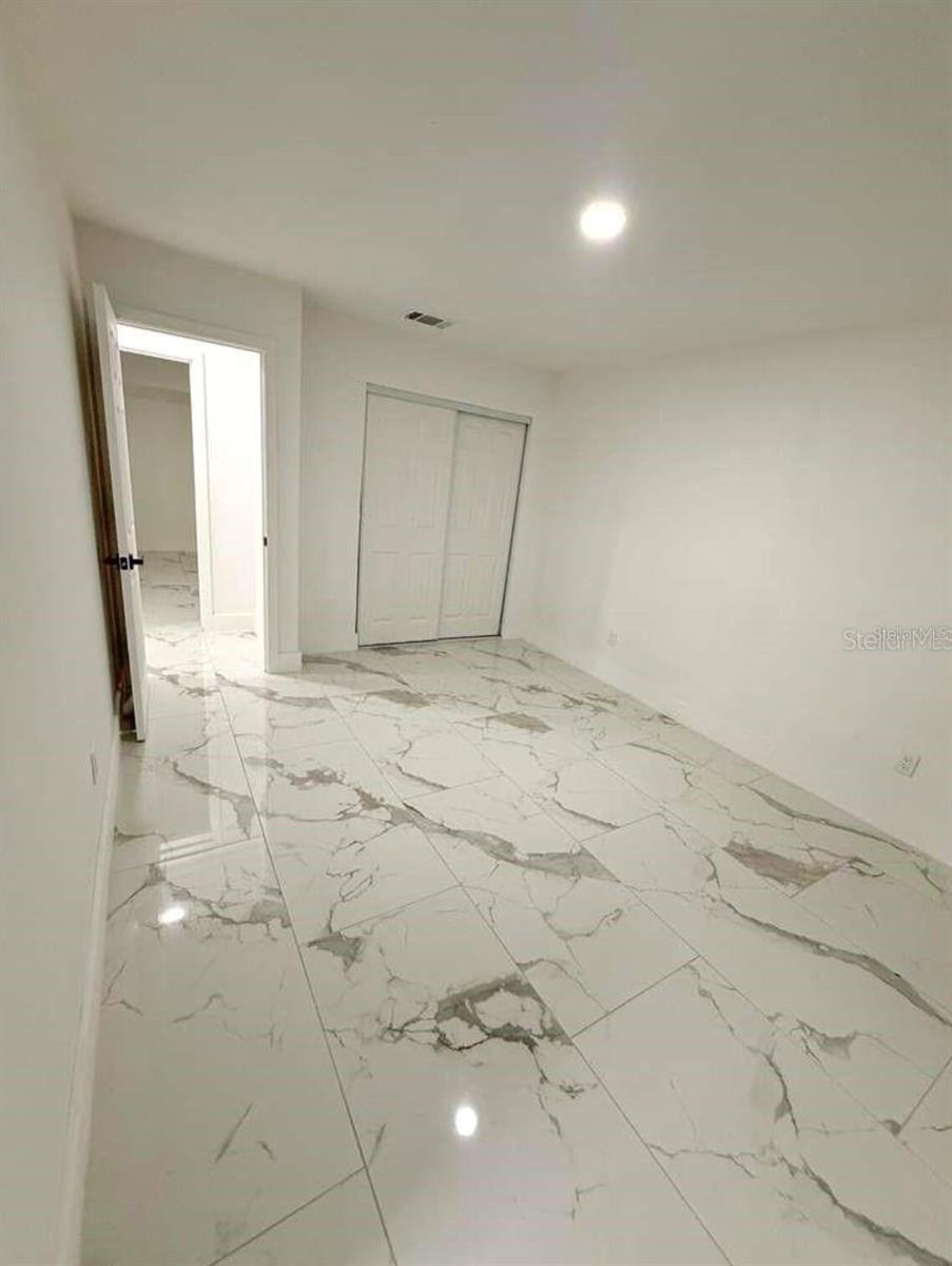 PORT MALABAR COUNTRY CLUB UNIT 07 - Residential Lease