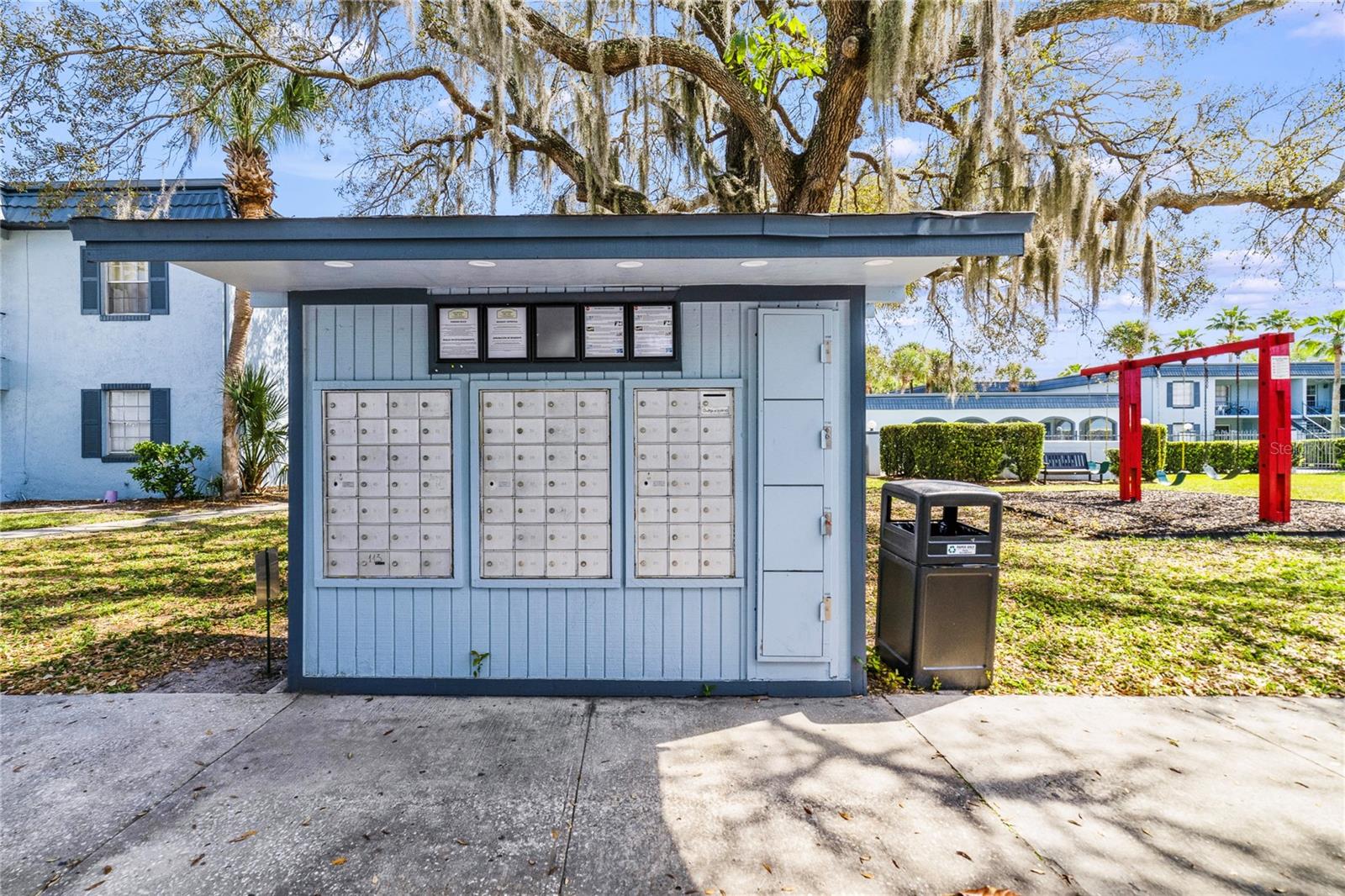 HACIENDA DEL SOL - Residential