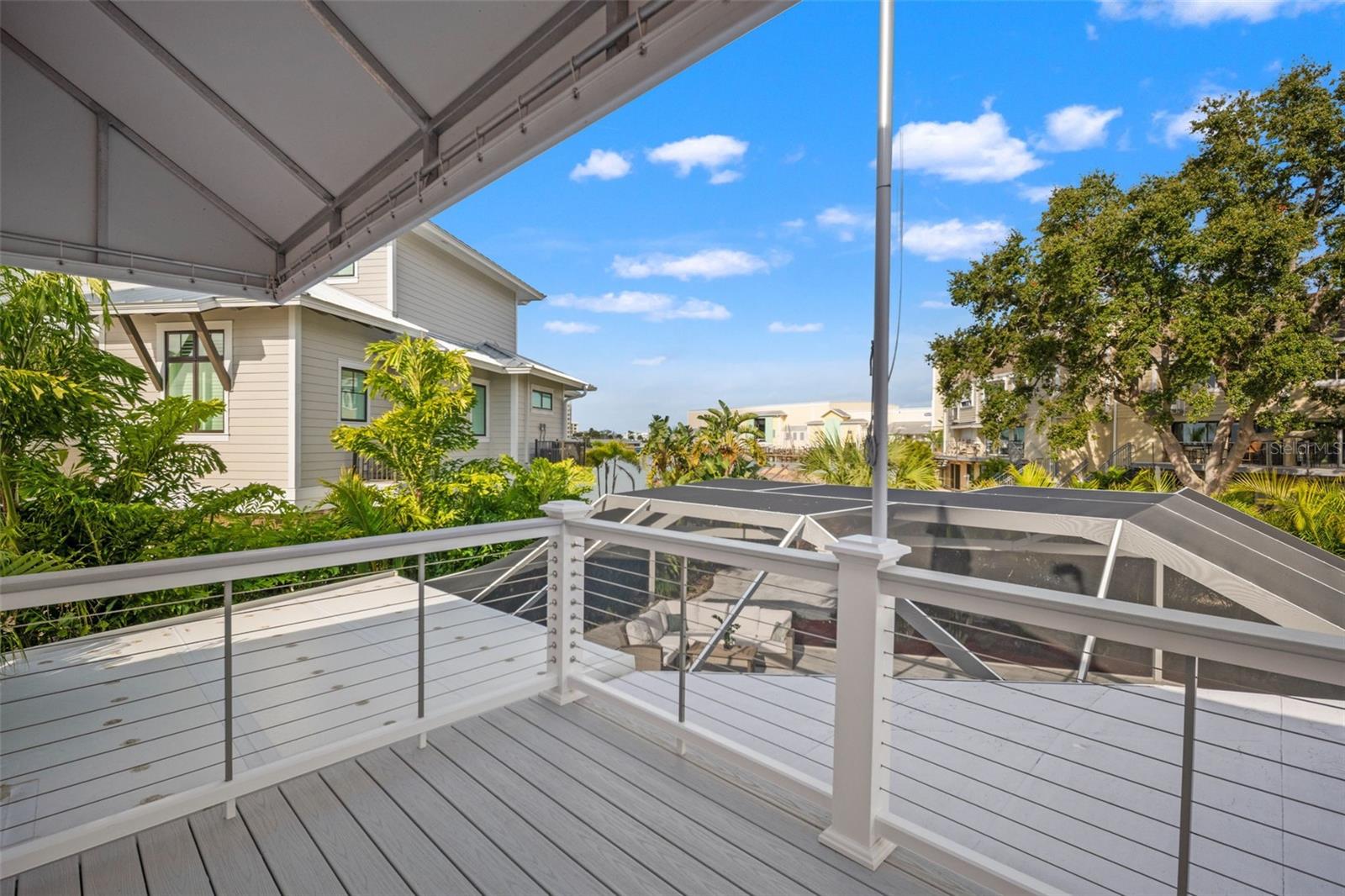 BAYWOOD SHORES - Residential