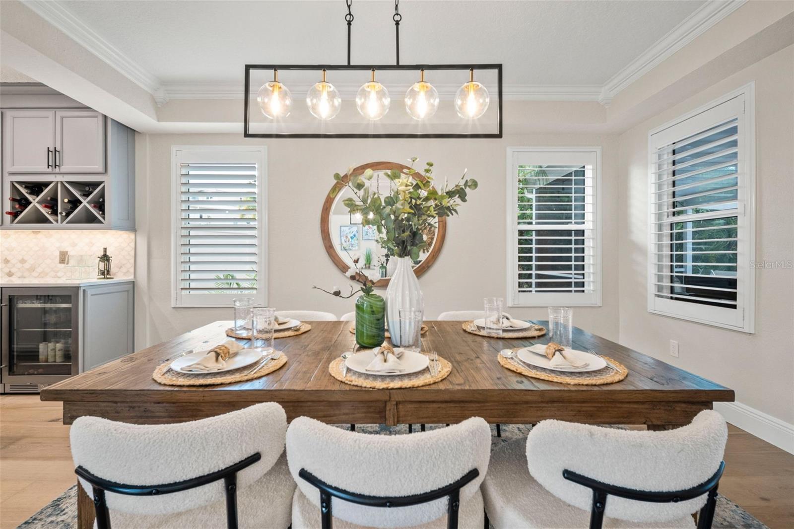 BAYWOOD SHORES - Residential