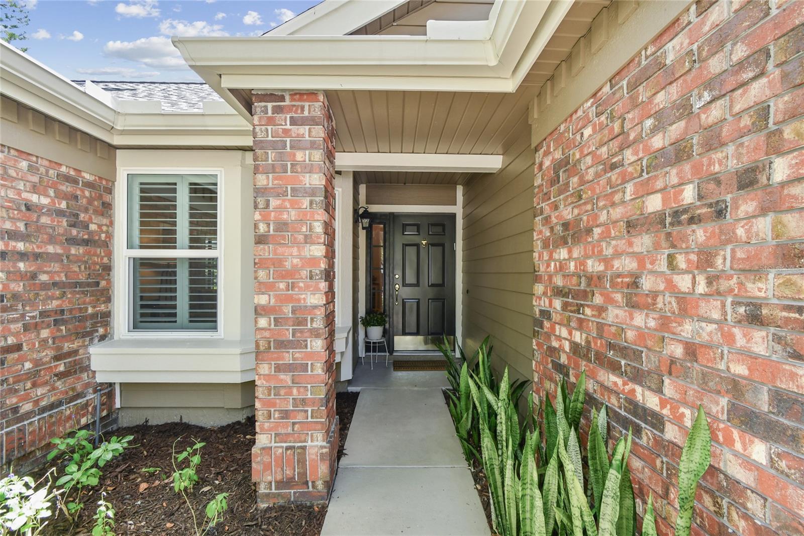 344 CASCADE LANE