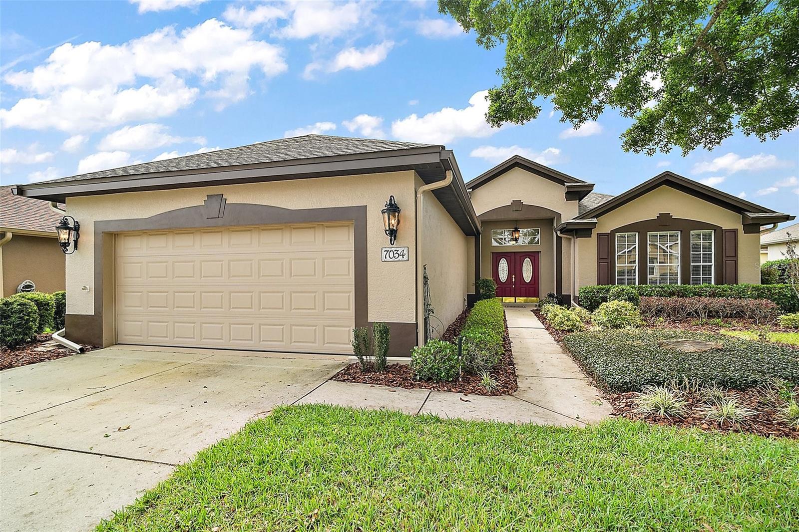 7034 PINE HOLLOW DRIVE