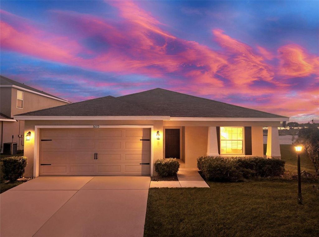 Photo of 5009 33rd Avenue E, Palmetto, FL 34221 (MLS # W7879923)