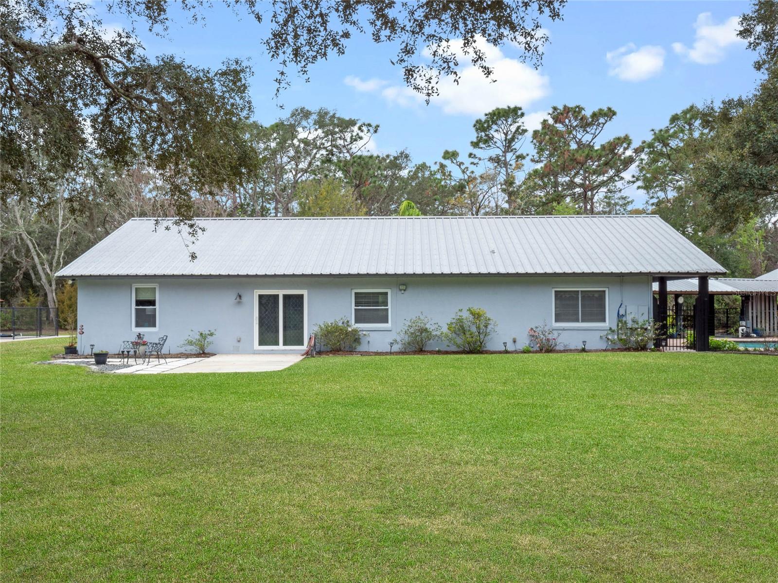 NO SUBDIVISION - Residential