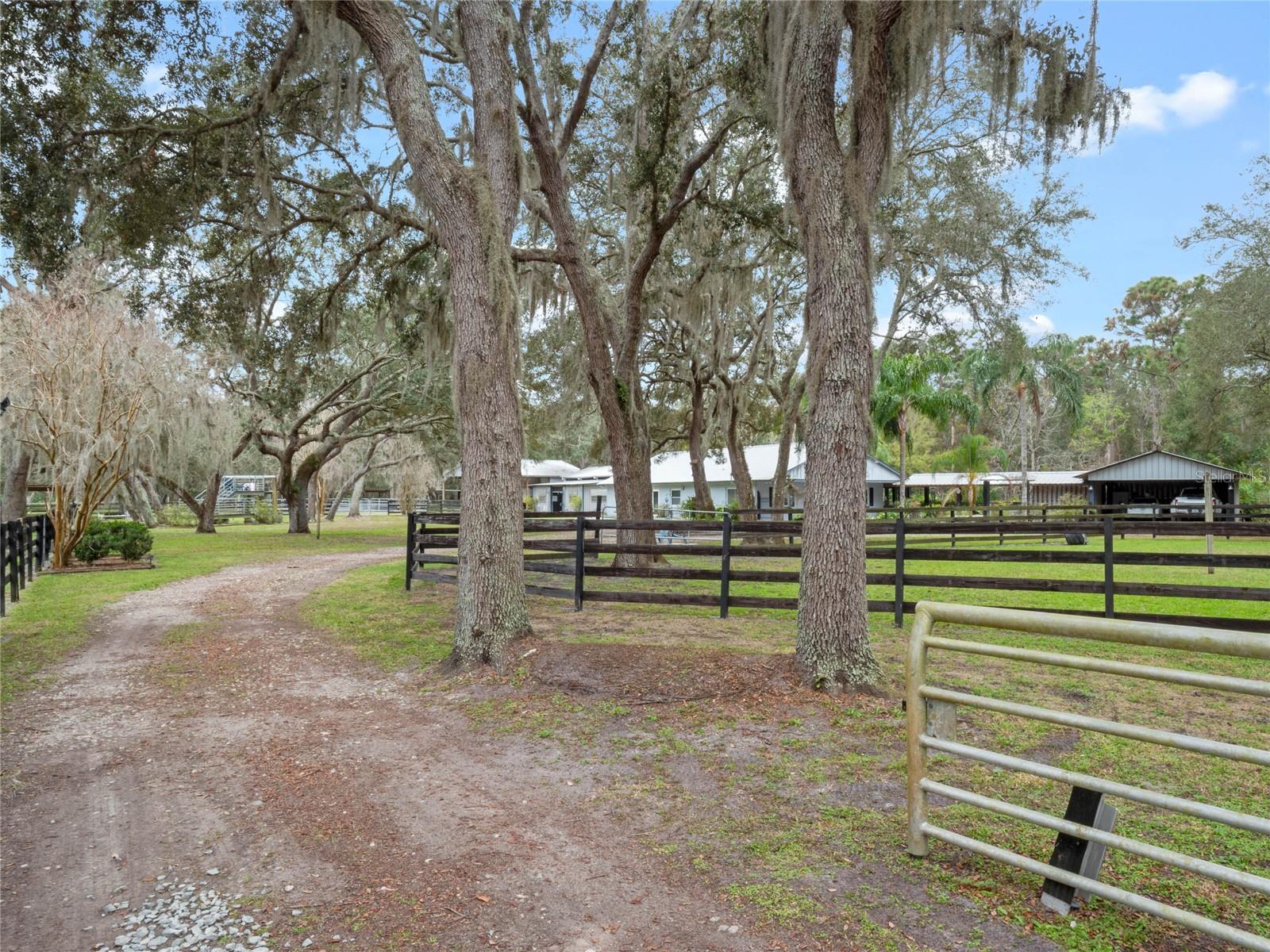 NO SUBDIVISION - Residential