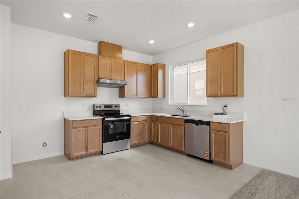 Photo of 532 Carya Way, Auburndale, FL 33823 (MLS # O6384602)