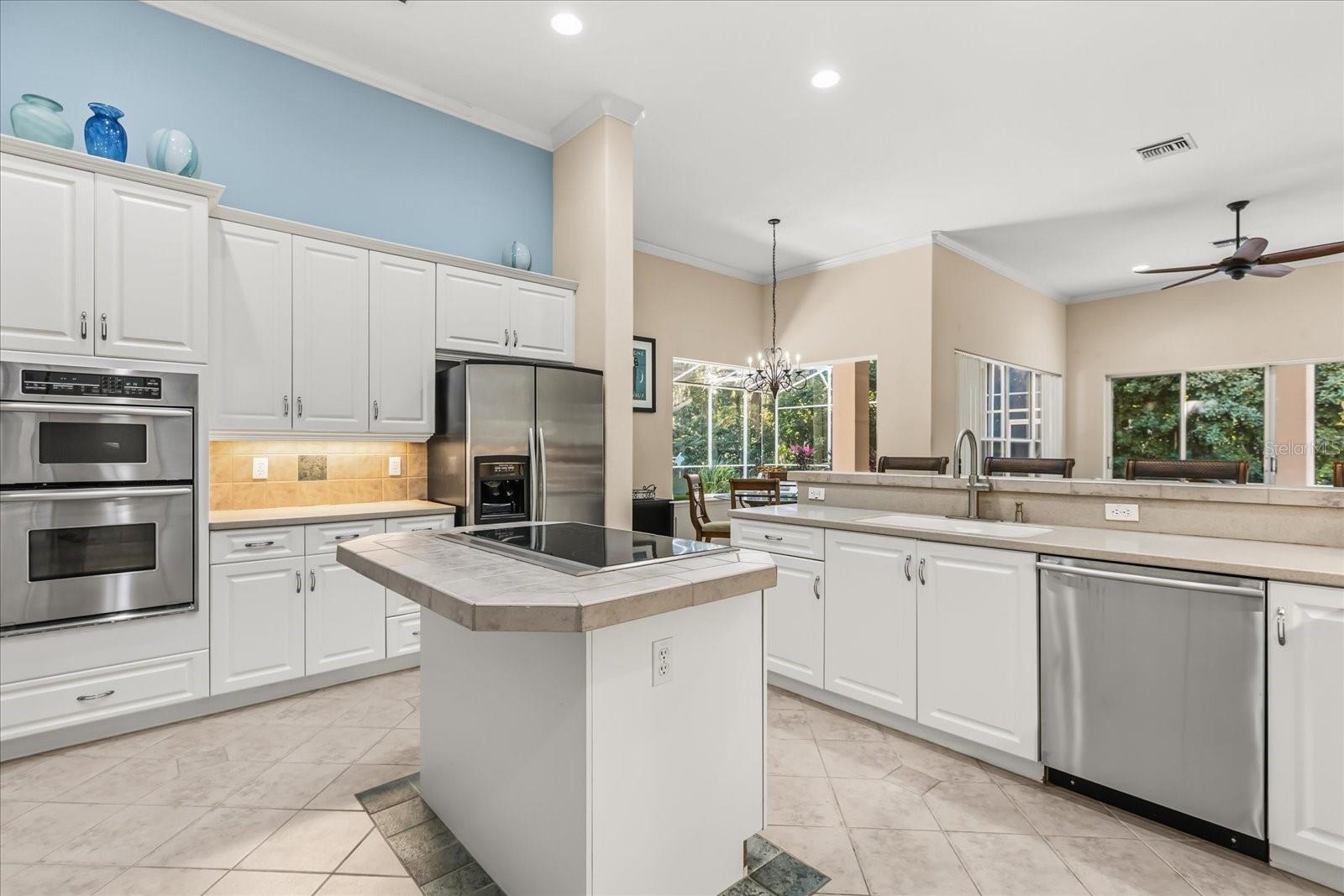 STONEBRIDGE/HEATHROW - Residential