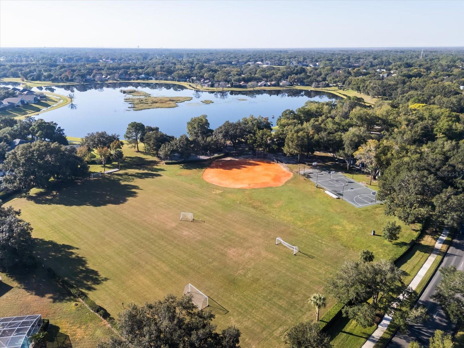 STONEBRIDGE/HEATHROW - Residential