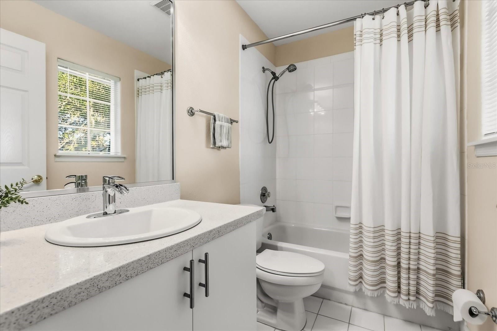 STONEBRIDGE/HEATHROW - Residential