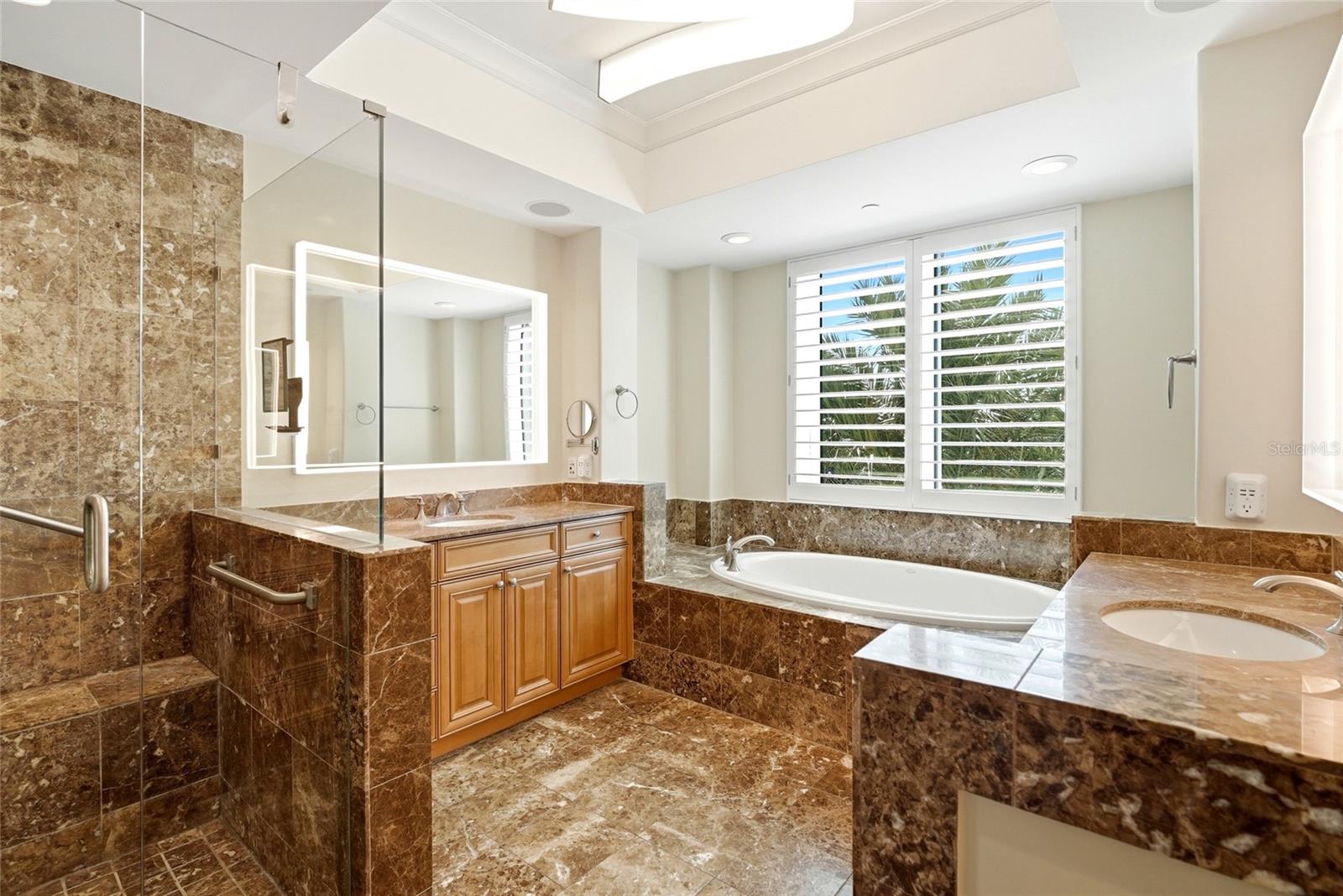 400 BEACH DRIVE CONDO - Residential