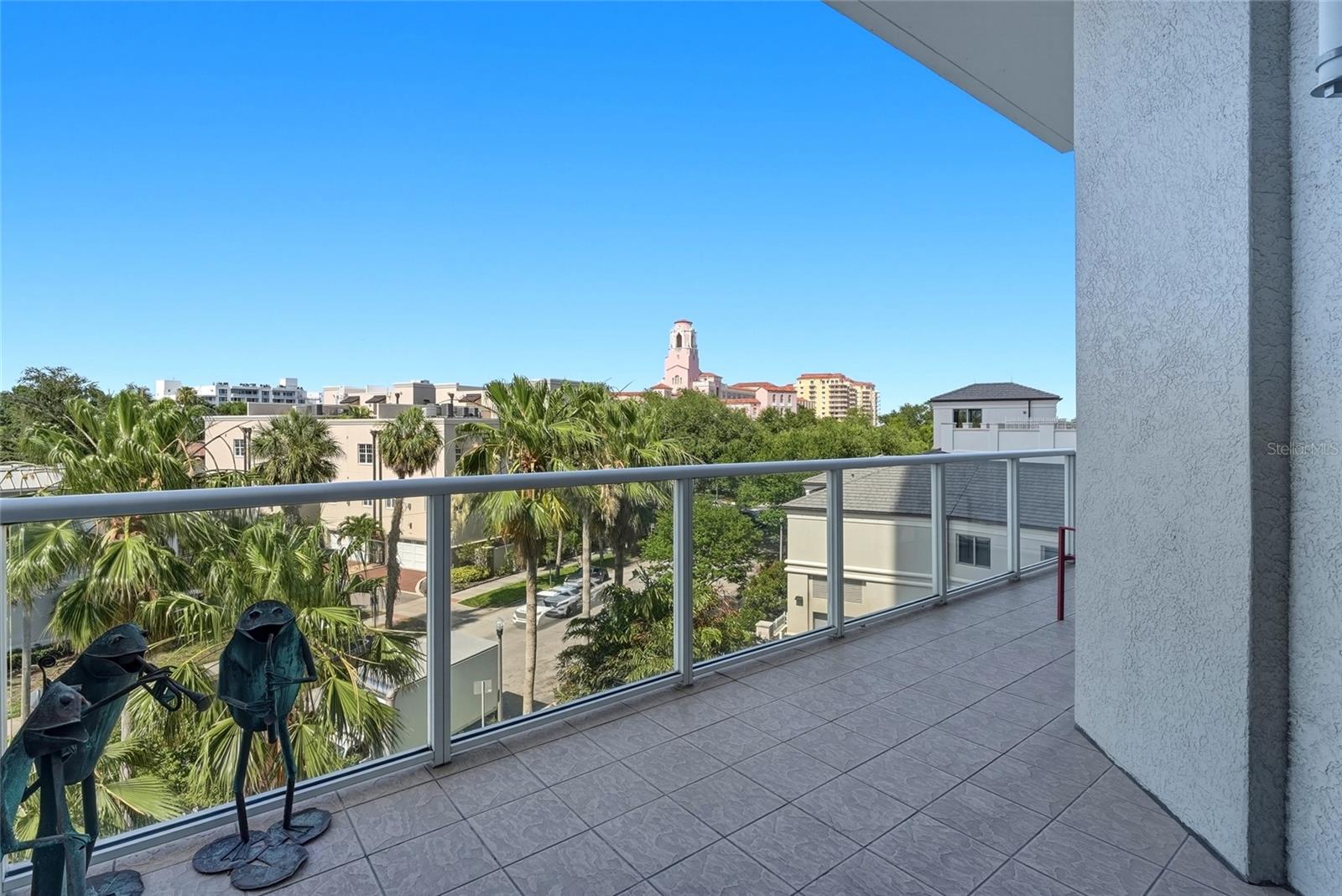 400 BEACH DRIVE CONDO - Residential