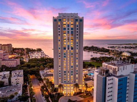 Photo of 400 Beach Drive NE #401, St Petersburg, FL 33701 (MLS # TB8507214)