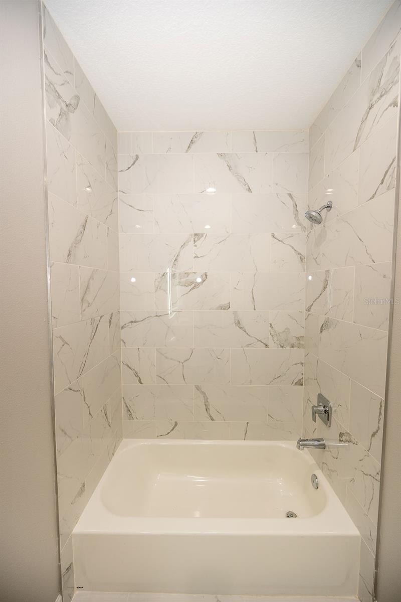 DAYTONA PARK ESTATES SEC F - Residential