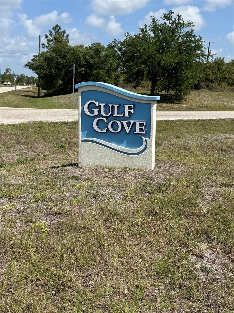 PORT CHARLOTTE SEC 053 - Land