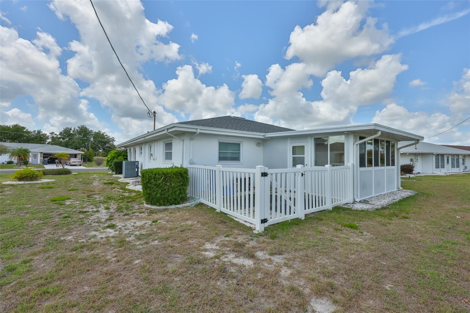 DEL WEBBS SUN CITY FLORIDA UN - Residential