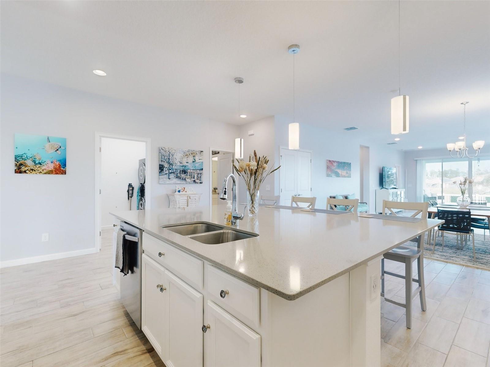 COMPASS LNDG - Residential