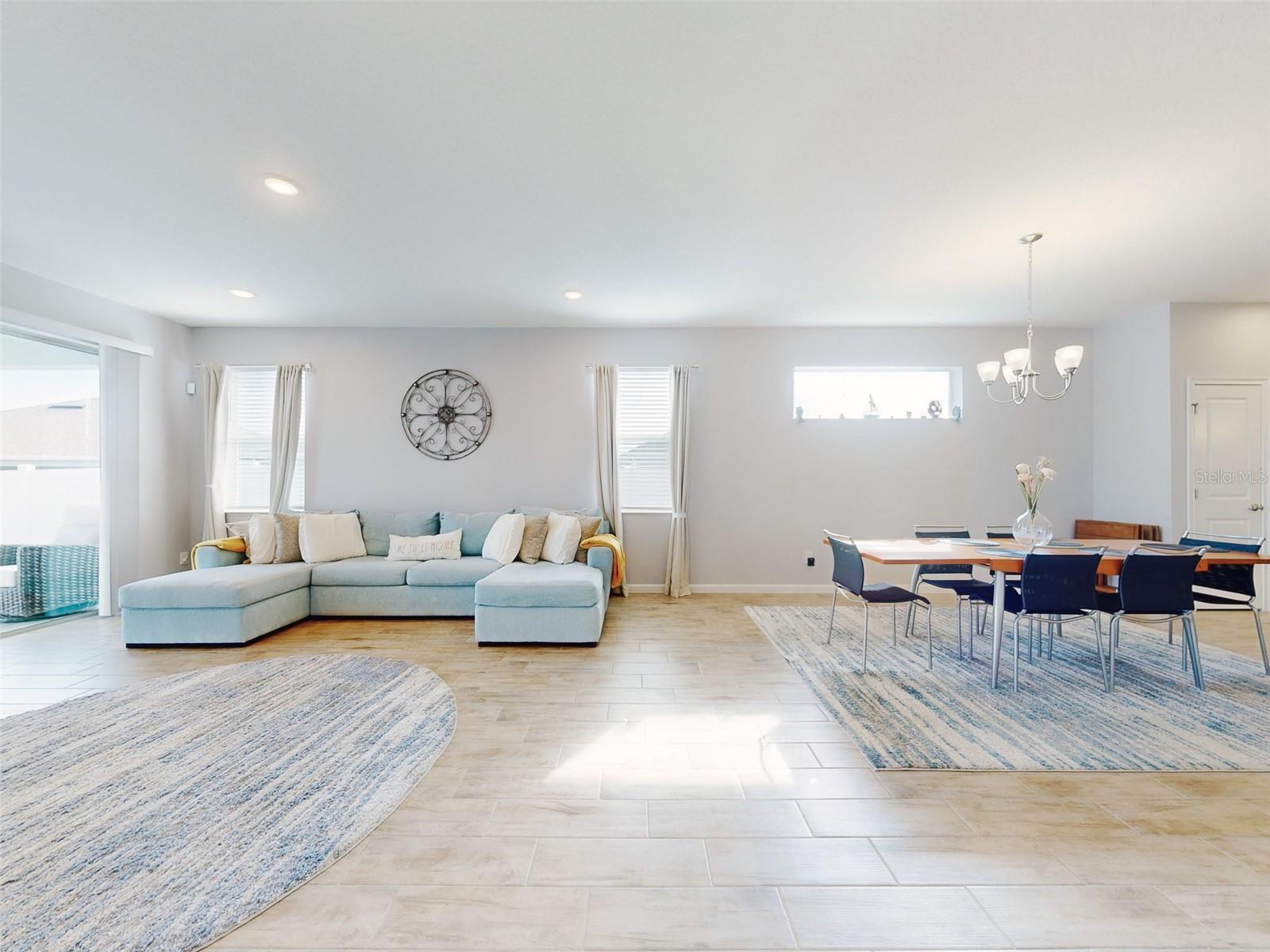 COMPASS LNDG - Residential