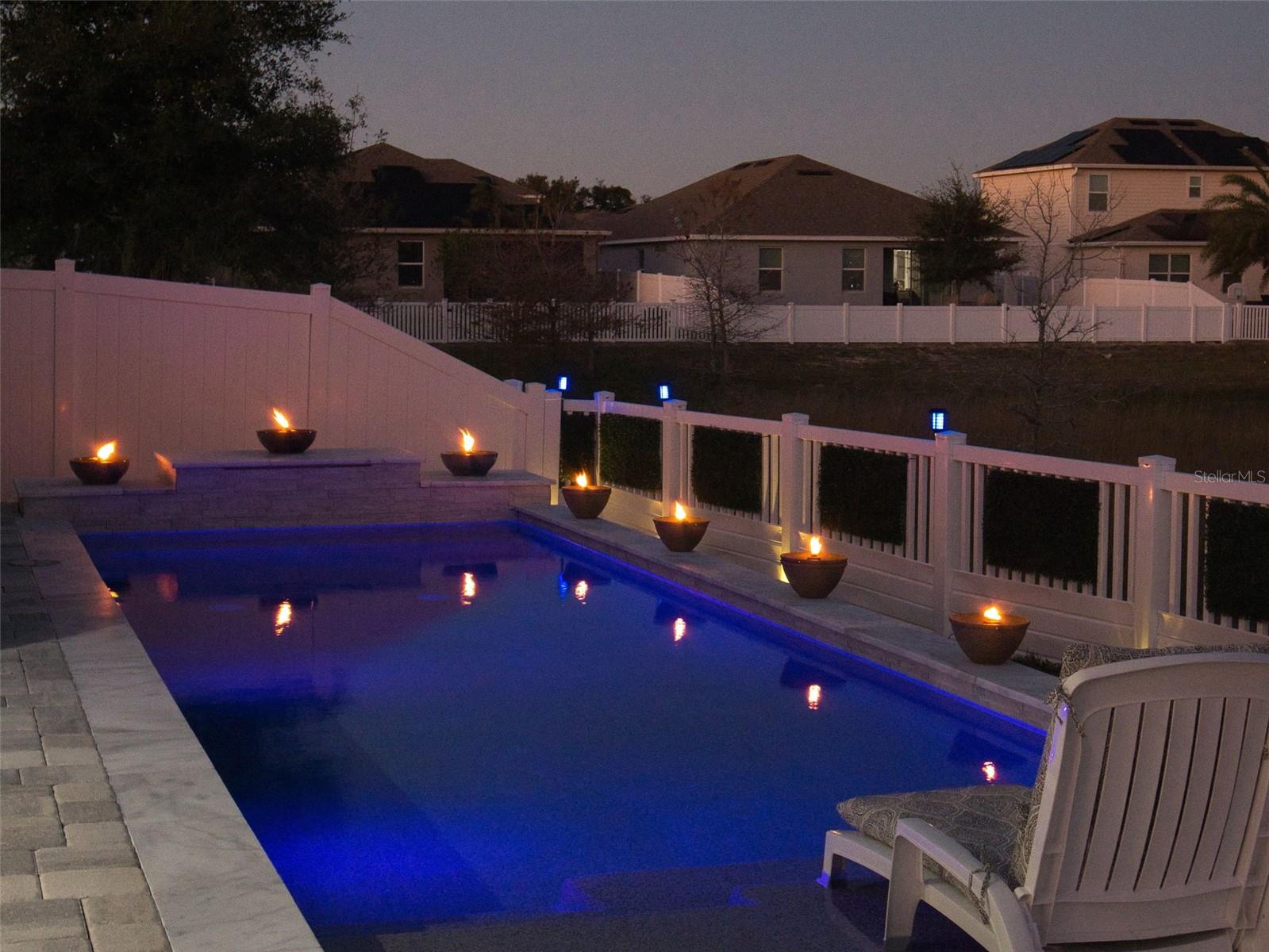 COMPASS LNDG - Residential