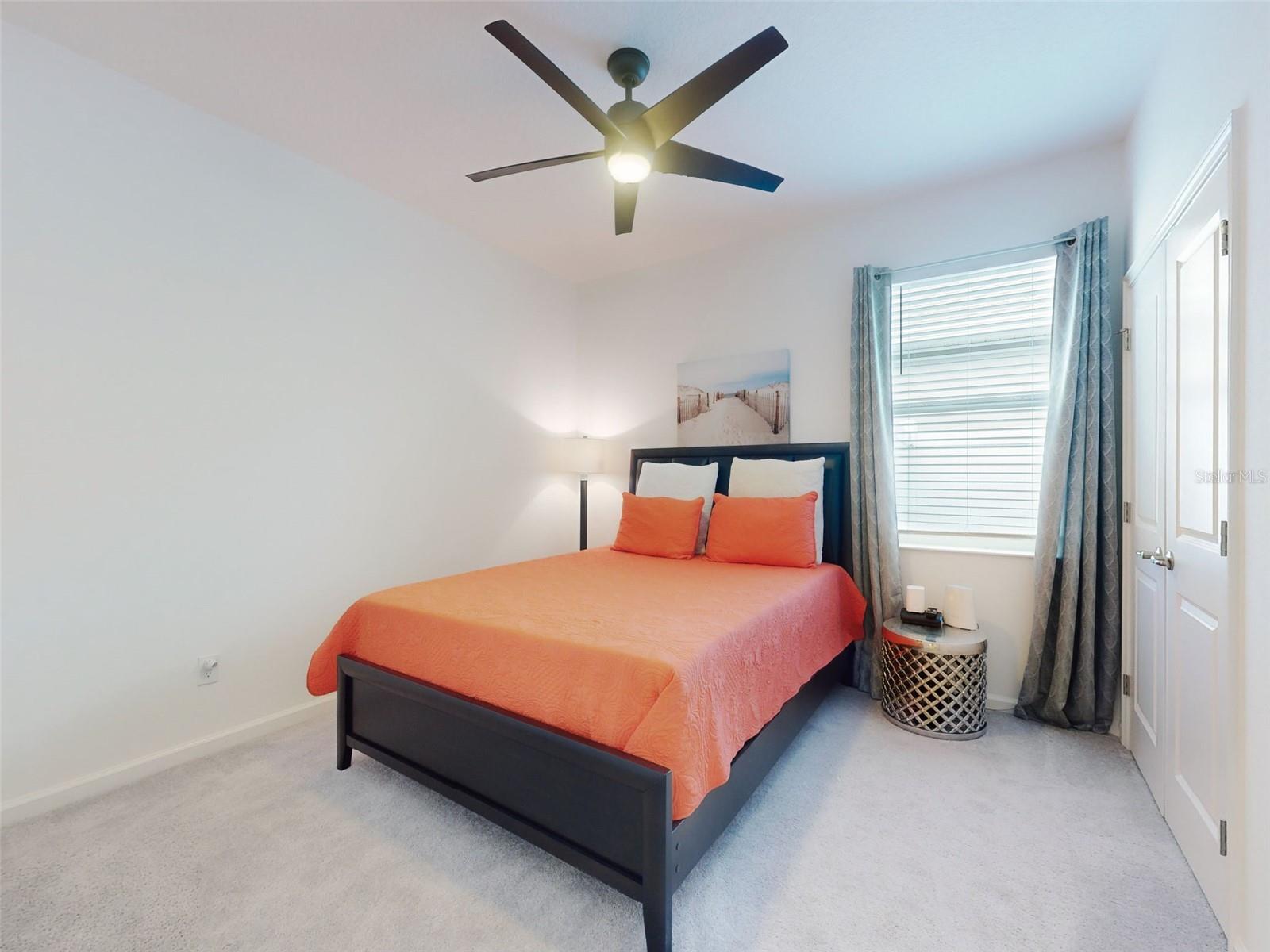 COMPASS LNDG - Residential
