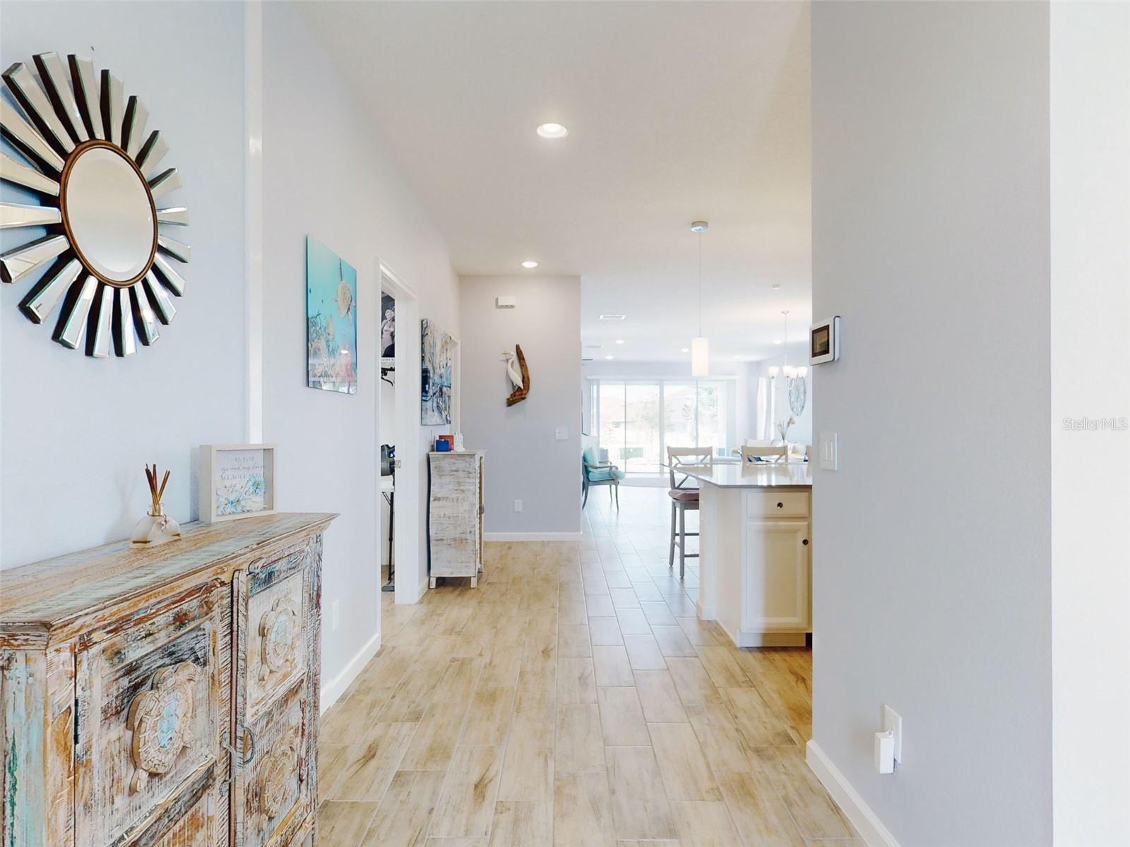COMPASS LNDG - Residential