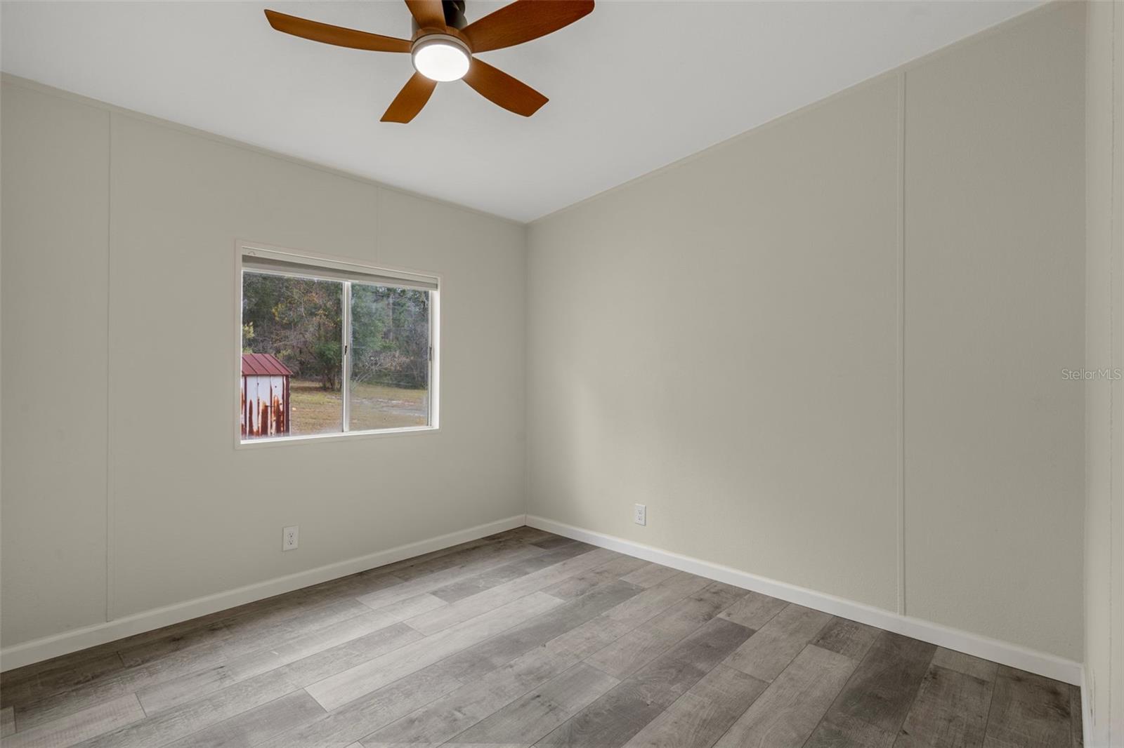 LEISURE HILLS SUB - Residential