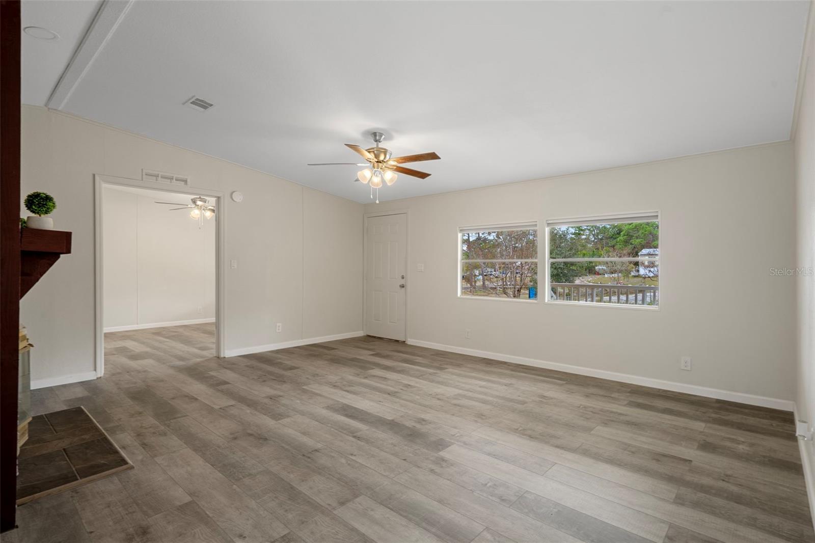 LEISURE HILLS SUB - Residential